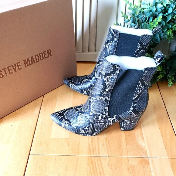 Steve Madden Shoes New Steve Madden Belong Snake Skin Booties